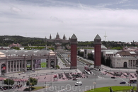 Вид с обзорной площадки Торгового центра, преобразованного из арены для корриды(ныне запрещённой в Испании) на площадь Испании, Венецианские башни и Национальный ...