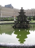 Фонтаны работают только по выходным и только по несколько часов. В общем всей красоты Версаля мы не увидели.