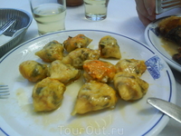 Голубцы - цветки кабачков фаршированые пропитаным рисом Голубцы - цветки кабачков фаршированые пропитаным рисом