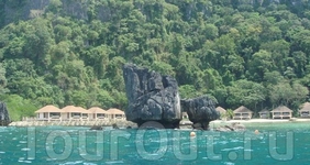 Lagen Island Resort 