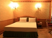 13 Coins Resort Bangna
