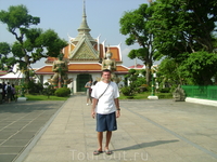 24 декабря 2010. Бангкок. Храм Wat Phra.
