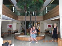 Холл отеля - три пальмы на "Плющихе"