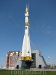 В Самаре находится завод Прогресс, который выпустил ту самую первую ракету, которая прославила Юрия Гагарина