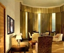 Фото Al Bustan Tower Hotel Suites