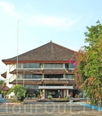 Фото отеля Bali Anggrek Inn
