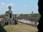 В Ангкор Вате