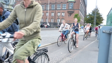 Дания - велосипедная страна.