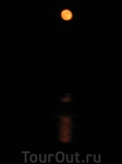 Луна судацкая с лунной дорожкой.
