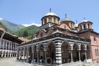 Рыльский монастырь. является памятником всемирного наследия ЮНЕСКО