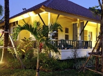 Baan Khaolak Resort