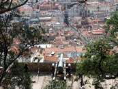 Вид на центр Лиссабона со стен замка Сан-Жоржи