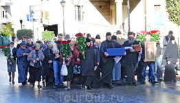 Православные паломники, приехавшие на Святую землю в канун Рождества Христова.