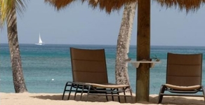 East Winds Inn