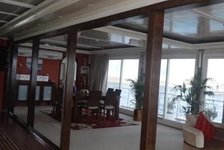 Al Jawhara Floating Suite