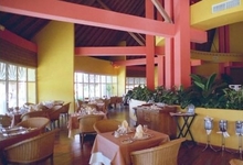 Sandals Royal Hicacos