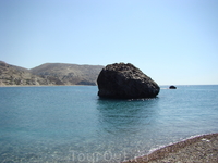 Пляж Афродиты, камень "Петра ту Ромиу".