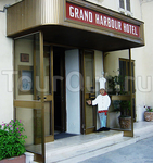 Grand Harbour Hotel