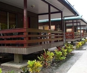 Overbridge River Resort