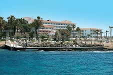 Riu Cypria Resort