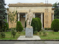 Дом-музей Сталина в Гори