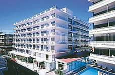 Manousos Hotel