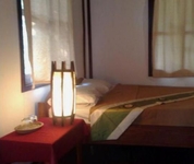 Halolao Backpackers
