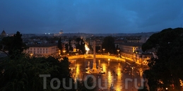 Пьяцца дель Пополо (Piazza del Popolo), вид с холма Пинчо