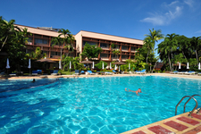 Basaya Beach Hotel & Resort