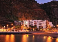Фото отеля Calheta Beach Hotel