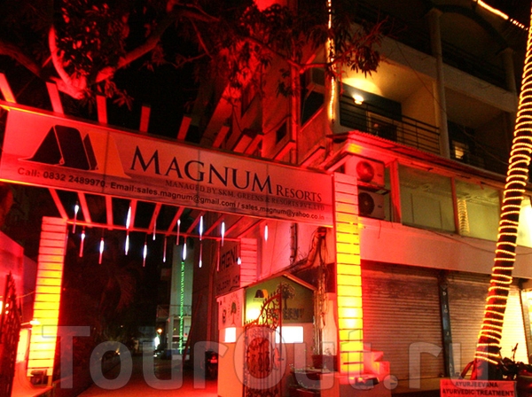 Magnum Resort