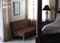 Retreat Guesthouse Luxury Suites