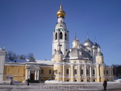 Вологодский кремль особенный, он сравнительно молод, (был заложен Иваном Грозным) осадам не подвергался, а был просто резиденцией вологодского архиепископа ...