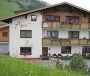 Alpin Garni Das Kleine Hotel