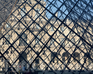Пирамиды Лувра