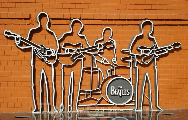 Памятник The Beatles