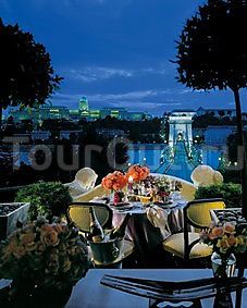 Four Seasons Hotel Gresham Palace Budapest