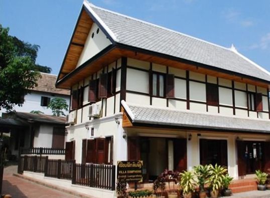 Villa Somphong