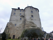 Неприступные башни замка помнят и гуситов, и шведов, и нападения восставших крестьян