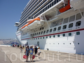 Carnival Breeze