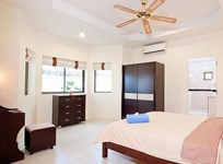 Baan Rim Bueng 1 Villa Baan Rim Bueng 1 Villa