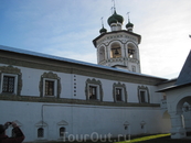 Николо-Вяжицский ставропигальный монастырь. Колокольня монастыря