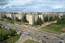 перекрёсток пр. Тракторостроителей и улицы Пролетарской