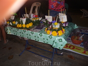 цветочные тортики на праздник Лой Кратонг