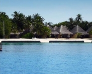Constance Moofushi Resort