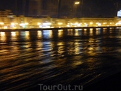 Прогулка на катере по ночному Петербургу