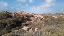 развалины крепости на территории парка Аполлония