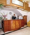 Фотография отеля Flower Garden Hotel Фотография отеля Flower Garden Hotel