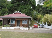 Kokogrove Chalets