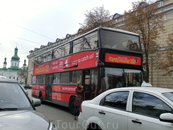 У входа в Киево-Печерскую Лавру был замечен City-Bus